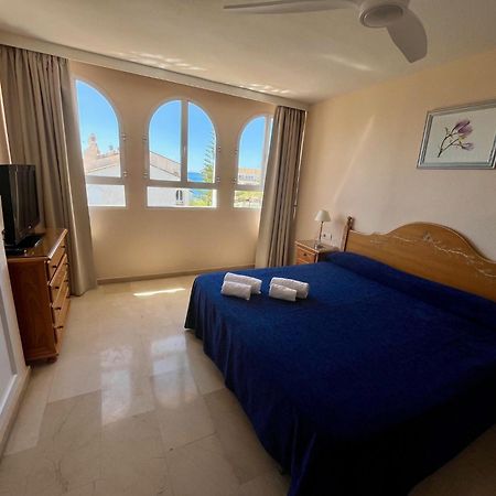 Appartamento Playa Real Marbella Esterno foto
