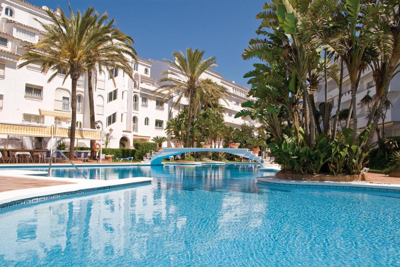 Appartamento Playa Real Marbella Esterno foto